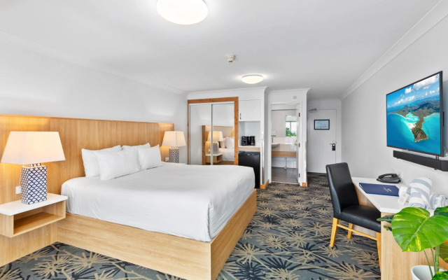 Airlie Beach Hotel
