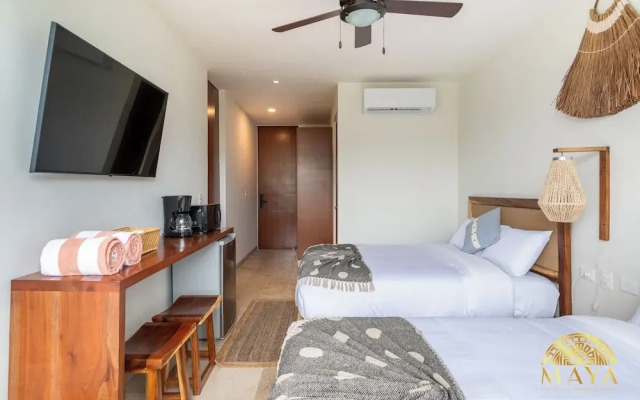 NHOA 305C Lux 1BR Pool View Aldea Zama