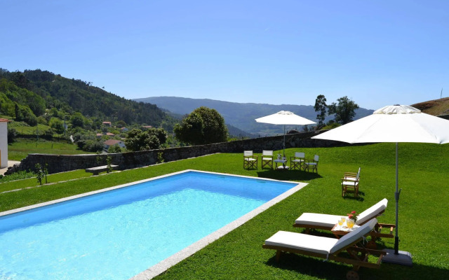 Casa da Portela de Sampriz