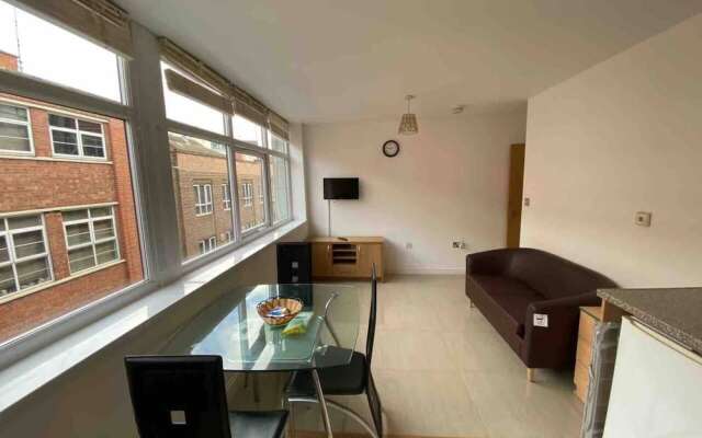 Lovely 1-bed Apartment in Leicester