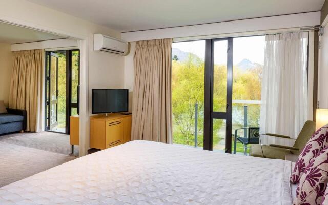 Novotel Queenstown Lakeside