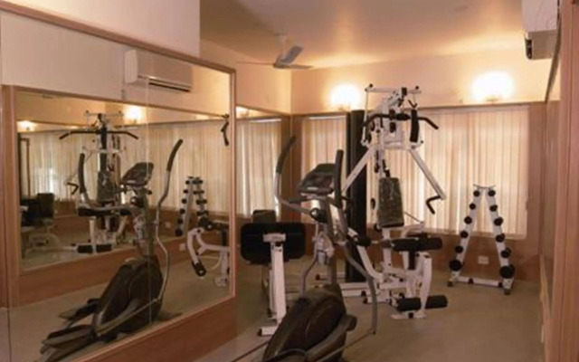 Tristar Service Apartments