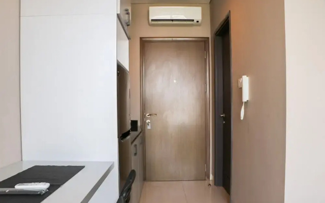 Strategic And Warm Studio At Ciputra International Apartment