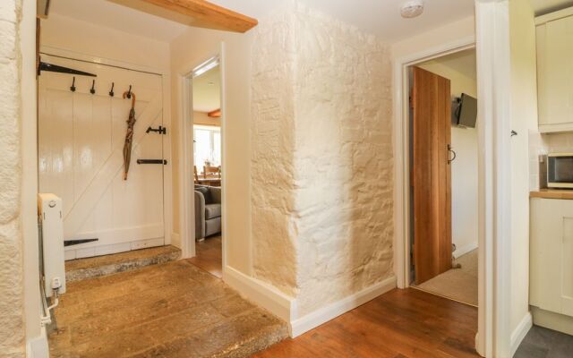 Higher Whiddon Farm Whiddon Well