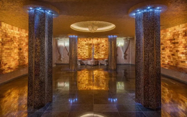 Kristály Imperial Hotel