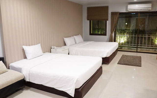 The One Residence Hotel