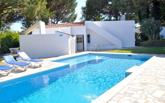Charming Villa in Vilamoura With Private Pool