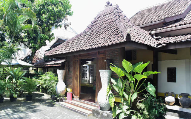 Monginsidi Guest House