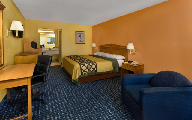 Super 8 Breaux Bridge