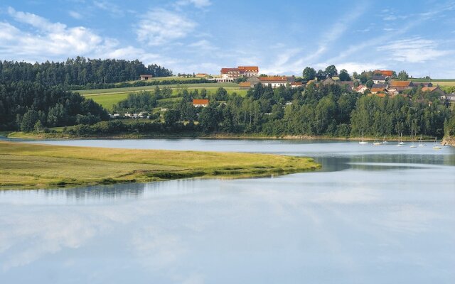 Panorama-Hotel Am See