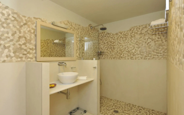 Ammos Naxos Hotel