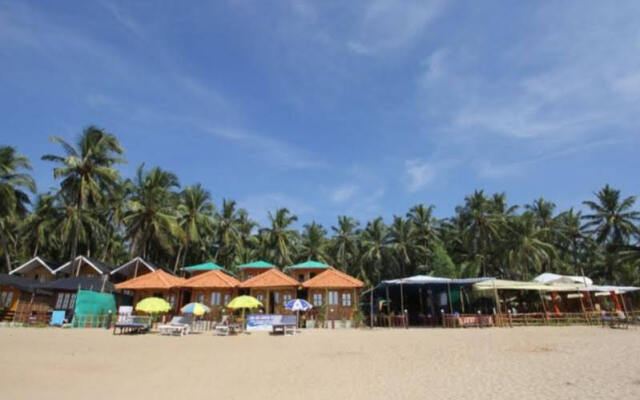 Om Sai Beach Huts