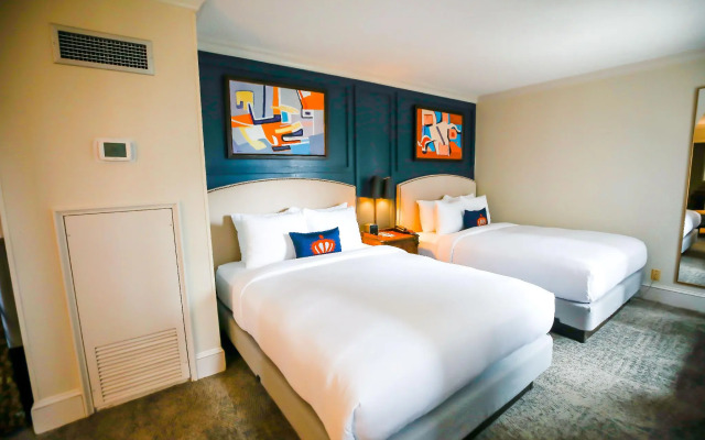 The Dunhill Hotel