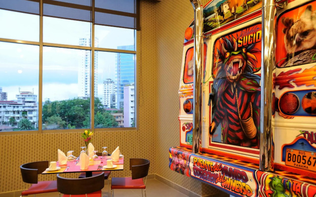 Novotel Panama City