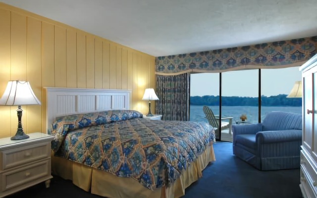 Harbourtowne Resort