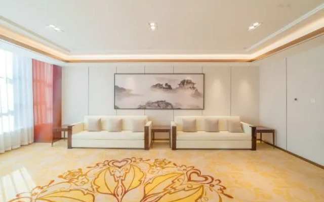 Changchun Skyscraper Century Hotel
