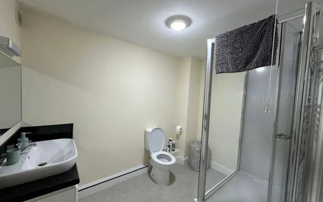 Flat With the View in Stroud