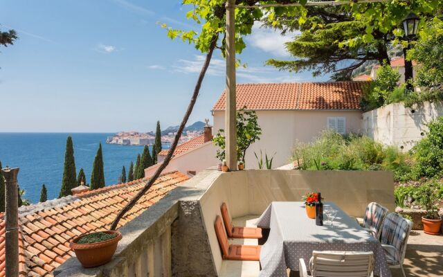 Sea View Apartments - Perovic