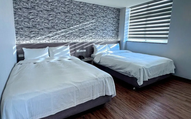 Chuanfu Shimen Hotel