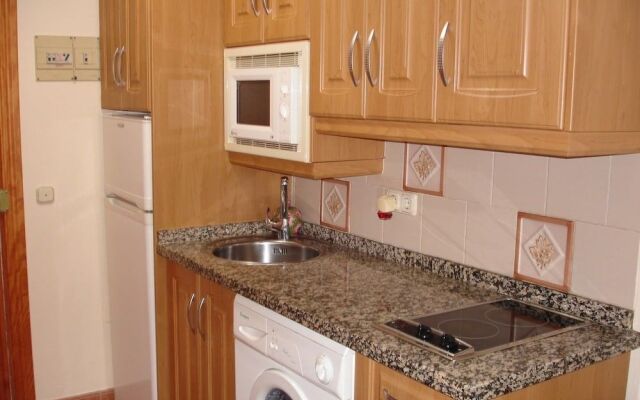 Apartamentos Benal Beach Group