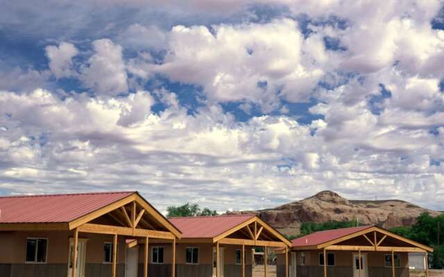 Bluff Gardens Cabins