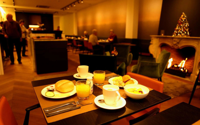 Hotel Acacia