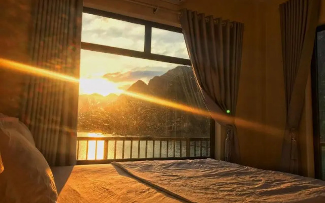Phong Nha Coco Riverside Homestay