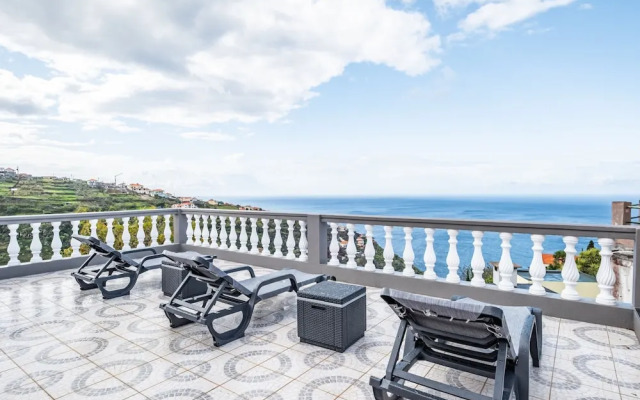 Golden Coast B by Madeira Sun Travel