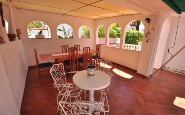 Villa Tranquila Para 8 Personas en Cambrils
