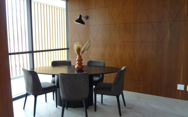 Brooklin Studios I Em frente ao metrô Brooklin