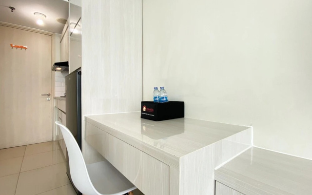 Restful And Simply Studio Springlake Summarecon Bekasi Apartment