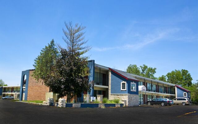 Star City Inn and Suites