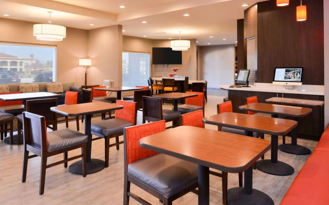 TownePlace Suites by Marriott Laplace