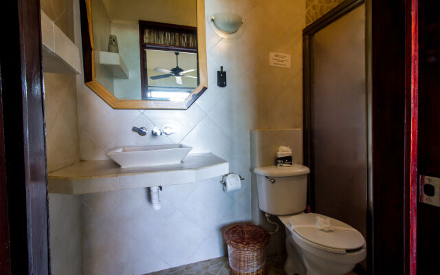 Playa Canek Beachfront Eco Hotel