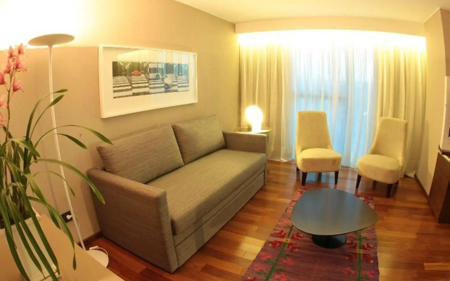 Yrigoyen 111 Hotel