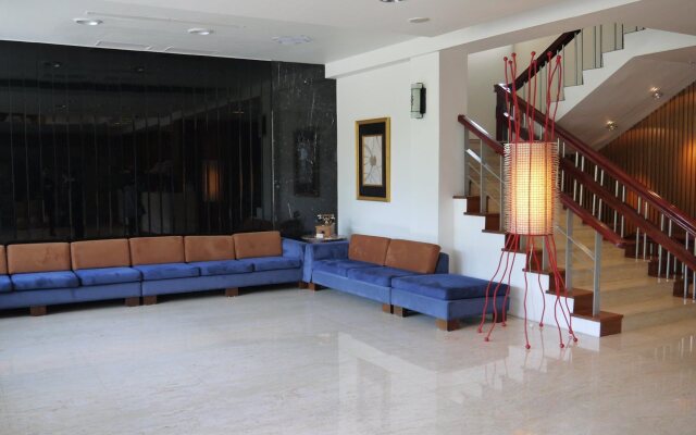 Hua Ge Hot Spring Hotel