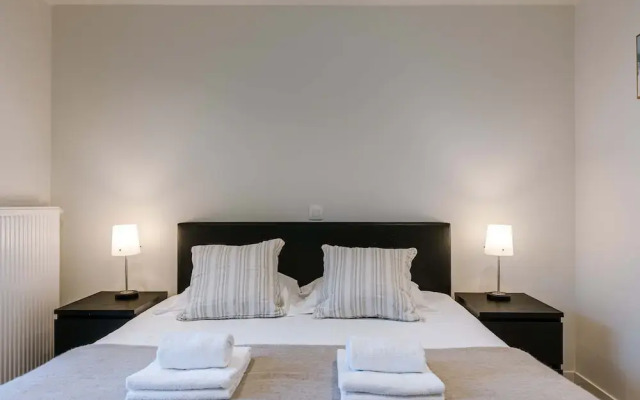 Sea View Apartment With Parking