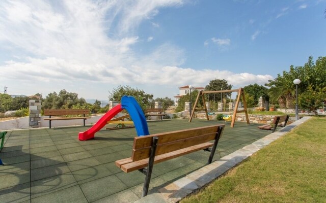 Saint George Hotel & Suites