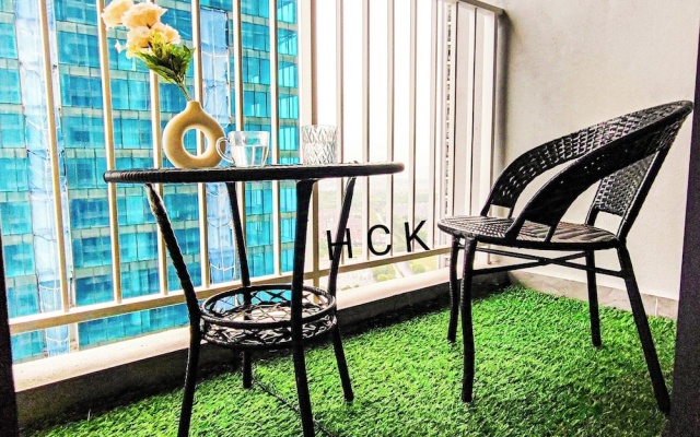 Mall Suite at Sunsuria Forum by HCK – Balcony – Klang