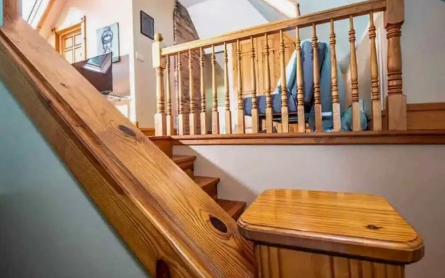 Jungle House Boutique Lofts – Downtown Columbus & Short North