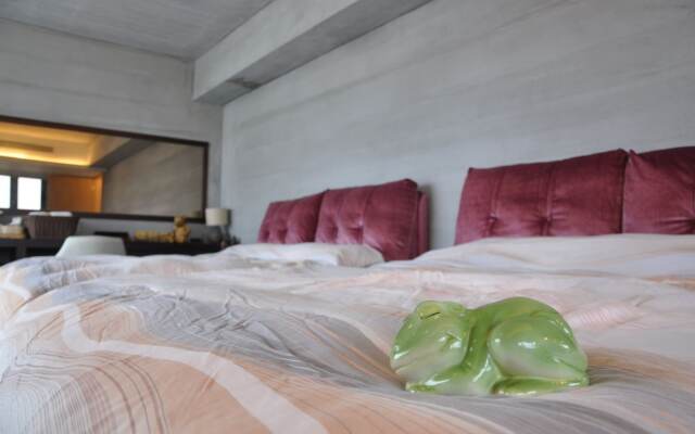 Yutian House