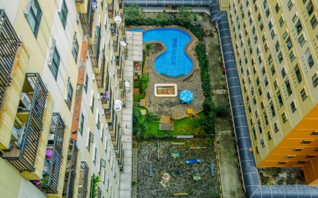 Wonderful Studio at Kebagusan City Apartment