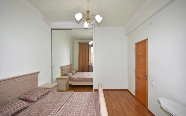 Argishti Street, 2 bedrooms Comfortable apartment GL152