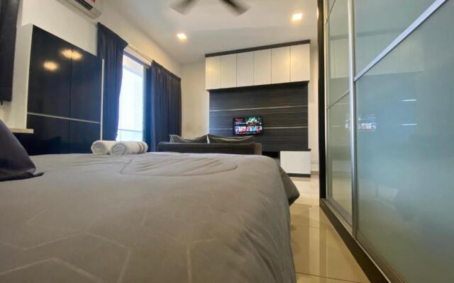Exclusive Studio in Cyberjaya {Pool View}