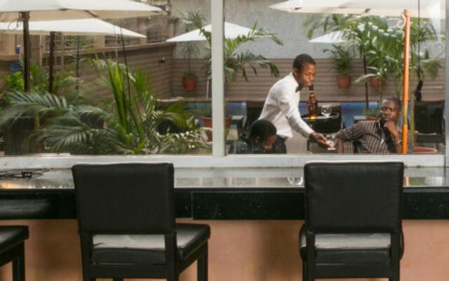 D'Palms Airport Hotel