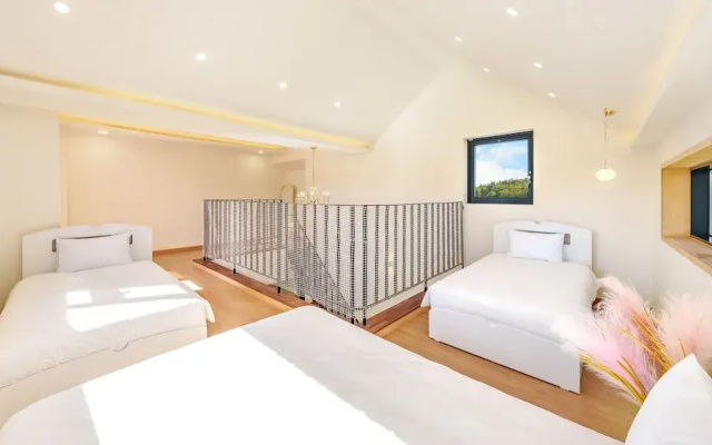 Gangneung Staydasiolgae Poolvillapension