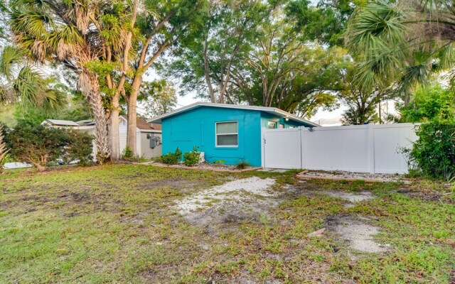 Dog-friendly Largo Apartment w/ Large Shared Yard!