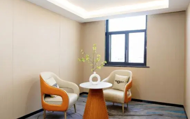 JiHe Hotel (Jiaozuo Railway Station Puji Road)