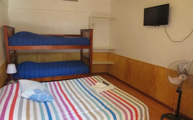Pälm Hostal