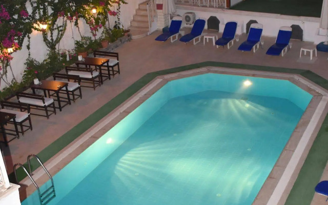 Seçkin Best Hotel